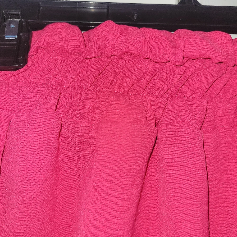 Gee Gee Elastic Waist Shorts Hot Pink - Picture 5 of 7